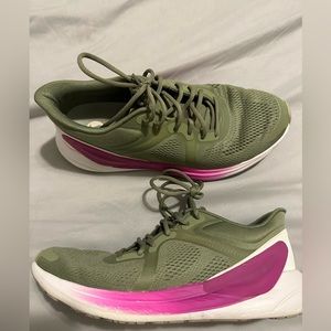 Lululemon Blissfeel Women’s Running Shoe Size 10.5